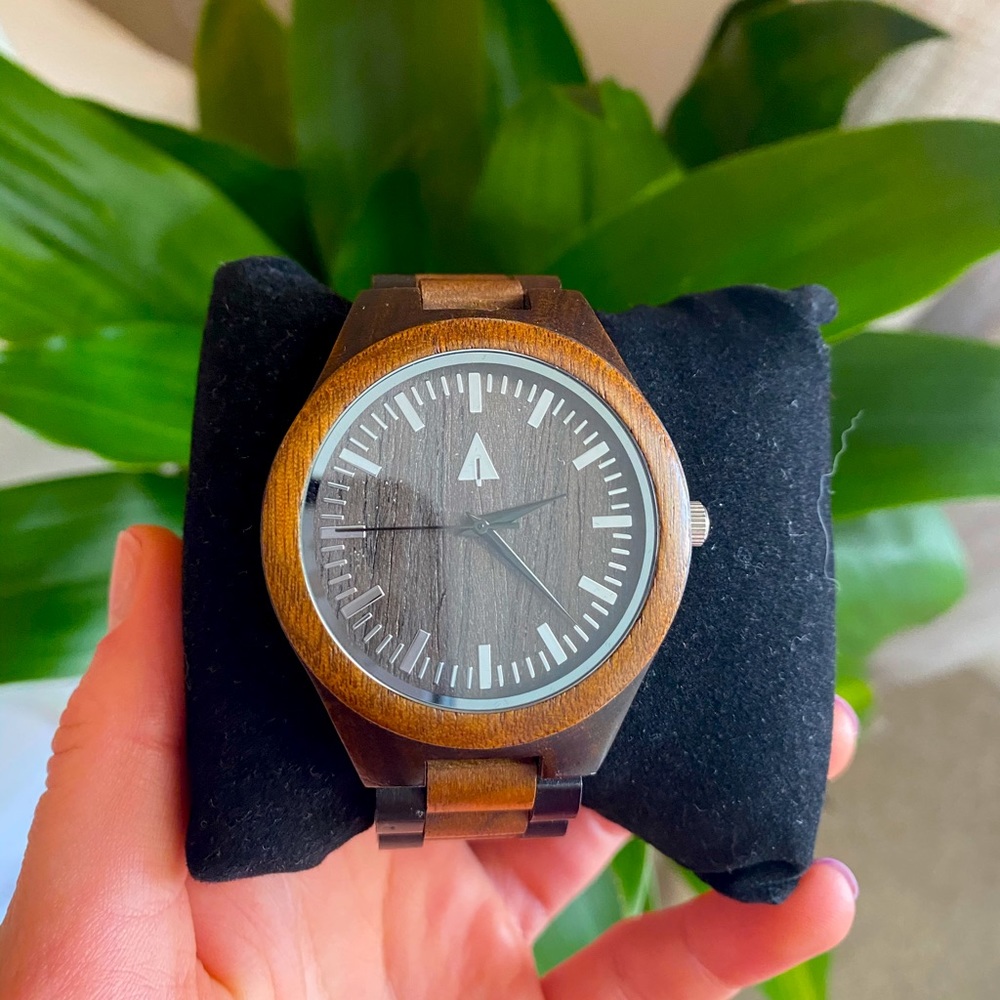 brown/black treehut watch